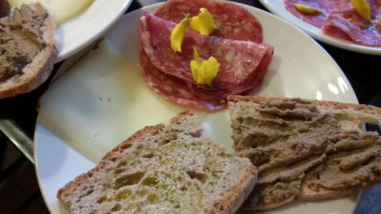 פומרנצה Appartamento Uva - Agriturismo Le Selvole מראה חיצוני תמונה