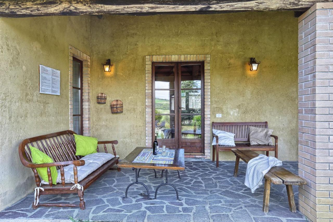 פומרנצה Appartamento Uva - Agriturismo Le Selvole מראה חיצוני תמונה